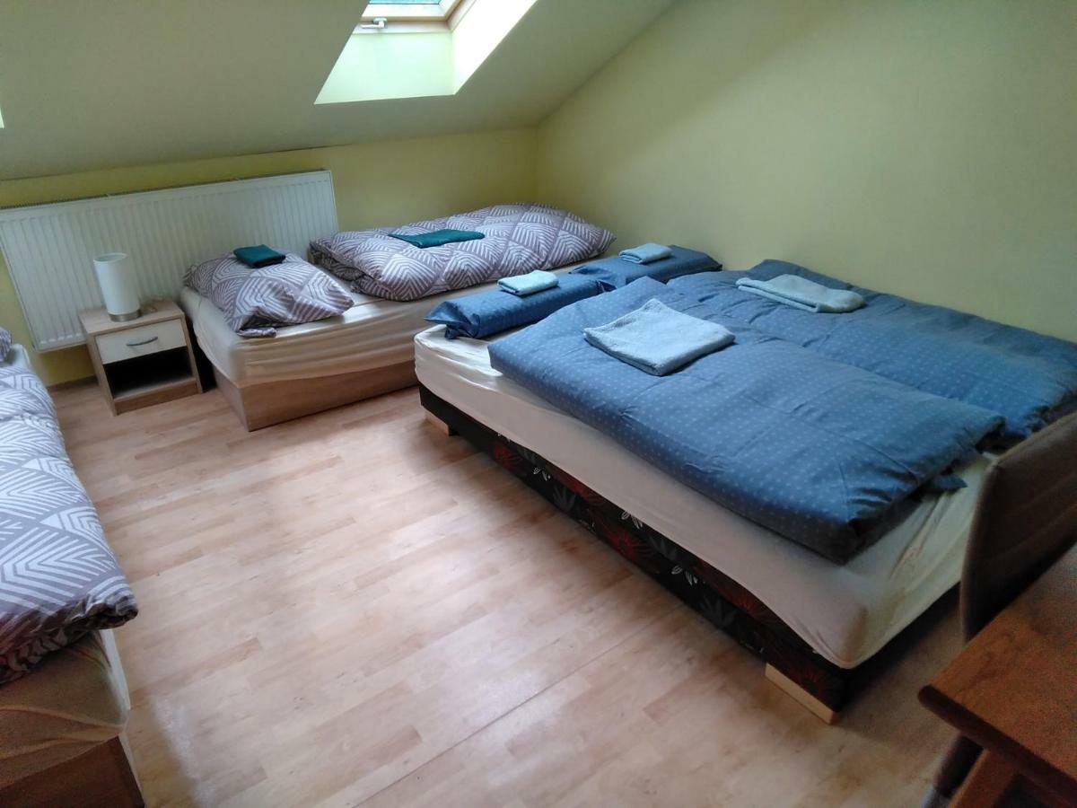 Ubytovanie Adka Hotel Levoča Buitenkant foto